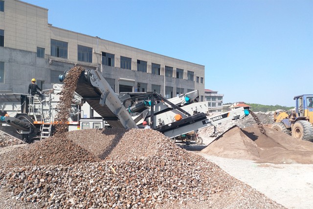上海東蒙建筑垃圾那些事兒，快過來聽下（一）